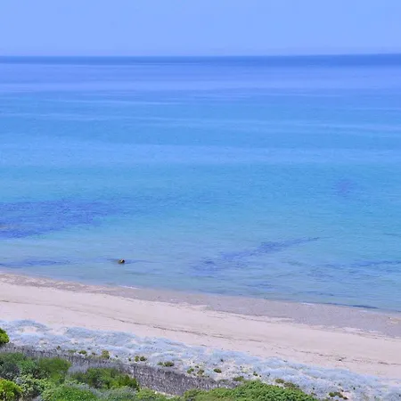 In Gallura アパートホテル バデージ